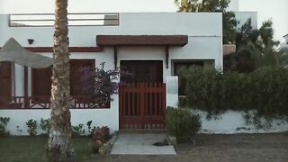 Ghar_Me_Nakhusat_Tangdasti_Badbakhti_Khatam__yeh _surah_Ghar žmein_Chalain