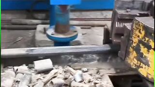 The Automatic Light Aiming Machine Is Fast Food Handmade