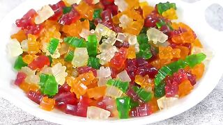 Homemade Gummy CandyGummy Bear Recipe without Gelatine by Tiffin Box  Vegan Gummibärchen with agar