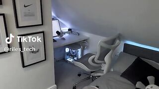 The best building gaming pc build room