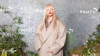 The Reason Why Rihanna Felt It Was Important to Speak the 'Truth' About Her Post-Baby Body (Exclu…