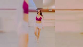 Indian Girl Annu Kaira Dance