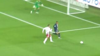 mbappe with another worldie