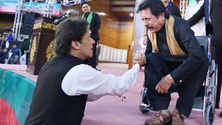Atta Ullah dedicated song to Imran Khan baney ga neyan Pakistan #imrankhan #attaullah #Khan lovers