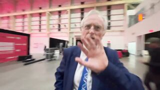Richard Dawkins accused student protesters of antisemitism at his panel event - he then runs away when stumped on follow-up question