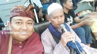 BERSAMA GUS DHOFIQ DI BALI