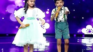 children singing a song very beautiful video best song