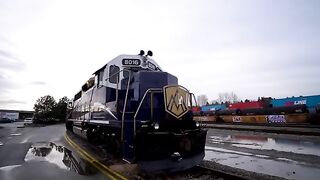 Rocky Mountaineer Train (48hrs on Canada's MOST LUXURIOUS train)