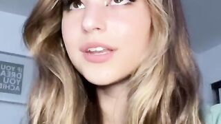 Tiktok talking girl beautiful girl