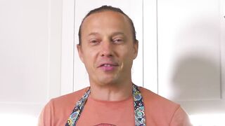 С этим соусом вы съедите даже салфетку.