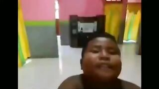 Coba dengarkan!!!ENAK BANGET NIH!!!Lagu barat seperti yang kalian inginkan