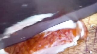Satisfied food cutting video