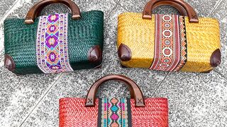 Handmade Straw Bag Rattan Wooden Handle Retro