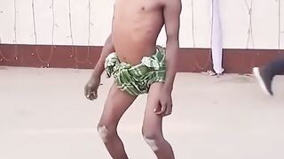 Funny Hindi video clip @with English language #hindi music