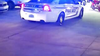 Police vs people amuzament
