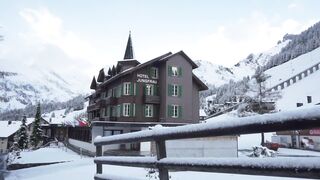 Hotel in the snowy mountains - adalinetv