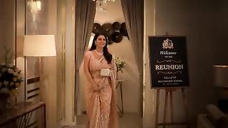 Kajol friends intartarmant film acharge is beautiful girl family