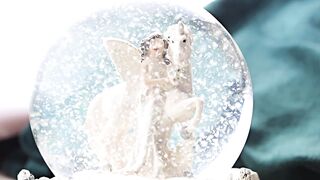 Angel snow