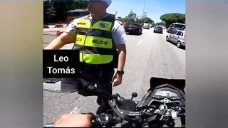 OLHA ESSA ATITUDE?