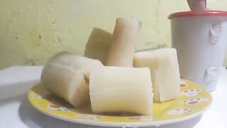Breakfast with cassava and black coffee