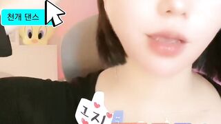 "Beautiful and funny  in short, live videos. Join the fun now!"
