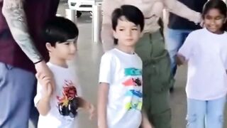 Sunny Leone was spotted with Hubby and kids at Mumbai Airport #sunnyleone #shorts #viral #youtubeshorts #trending #shortvideo #ytshorts