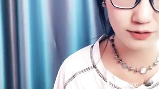 "Beautiful and funny  in short, live videos. Join the fun now!"