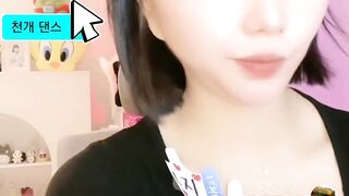"Beautiful and funny  in short, live videos. Join the fun now!"