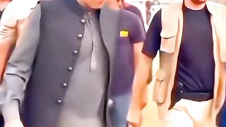 Imran Khan level entry ????✌️