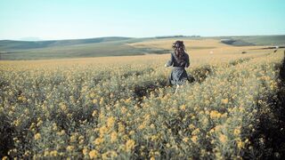 "Authentic Happiness: Radiant Women" (in English)