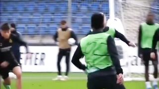 Arda Güler showing some skills!????