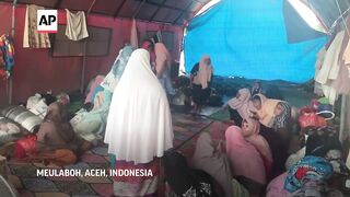 Rape, terror, death at sea_ How a boat carrying Rohingya refugees capsized.