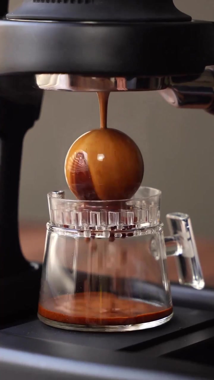 Frozen ball Espresso (creditstannercolsoncoffee) Febspot