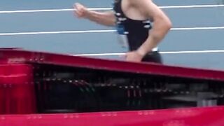 diamondleagueathletics-20231201-0001. Upload  100% Title Tell us more about your video  Sports