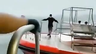 عشاق المحيطات
