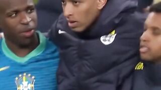 When Big Players Show Respect
