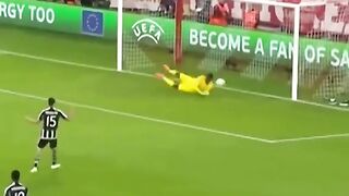 Goalkeeper Mistakes + Karius