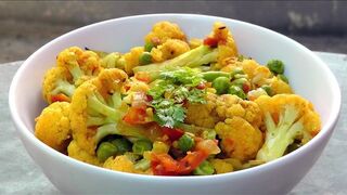 Indian Gobi Matar - Cauliflower with Peas