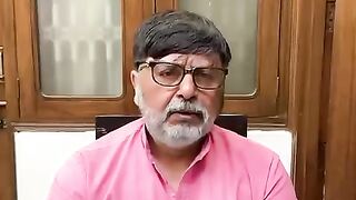 Russian Vs Tharki papa ????