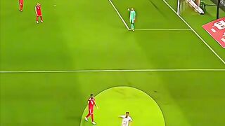 200 IQ in Football