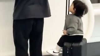 begini ni kalo si ayah yang ngasuh bocah