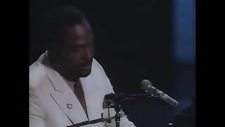 Marvin Gaye AI 5K Restored - What's Going On (MOTOWN 25th Anniversary - (1983