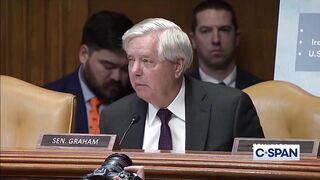 Senator Lindsey Graham compares Israel's war on Gaza to Hiroshima & Nagasaki on steroids
