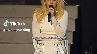 Elliegoulding-But the Queen is Destroyed