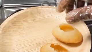 Dahi vale Golgappe kha lo Friends