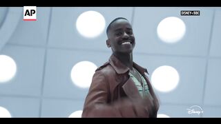 Ncuti Gatwa chooses to 'concentrate on the love' as new face of ‘Doctor Who’.