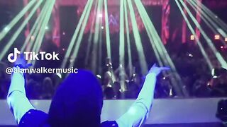 Allan Walker -I know am not alone