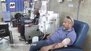 Dialysis patients evacuated from Rafah hospital to nearby Khan Younis.