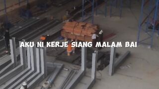 Tulang punggung keluarga.????????