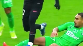 Cedera Paling Sedih dalam Sepak Bola